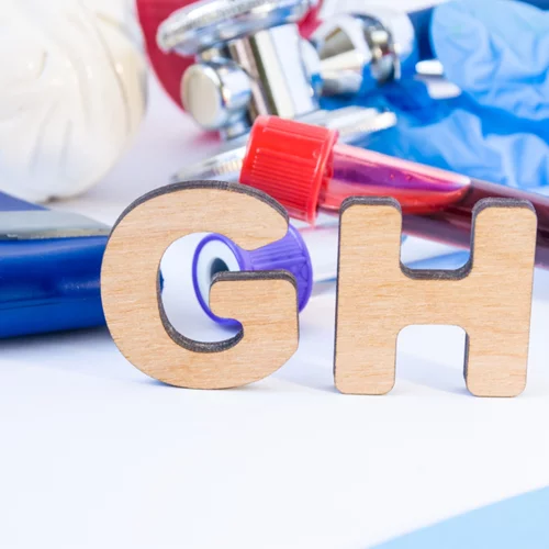 Ανεπάρκεια αυξητικής ορμόνης: Τα συμπτώματα που πρέπει να γνωρίζεις