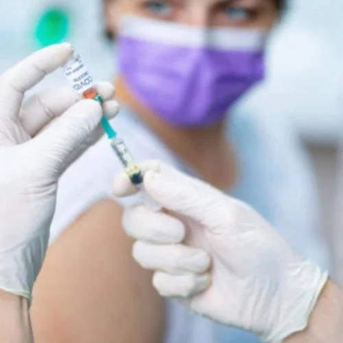 Μελέτη ΕΚΠΑ για την ανάπτυξη εξουδετερωτικών αντισωμάτων μετά από εμβολιασμό έναντι του ιού SARS-CoV-2