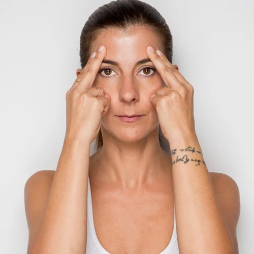Ποιες κινήσεις Face Yoga να κάνω για αντιγήρανση;