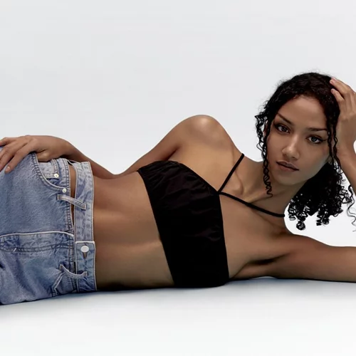 H limited edition συλλογή που χρειάζεσαι για να εντάξεις τα 90s στην ντουλάπα σου