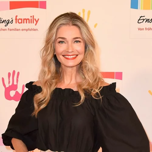Η Paulina Porizkova προσπαθεί μέρα με τη μέρα να αλλάξει τη συζήτηση γύρω από τη γήρανση των γυναικών