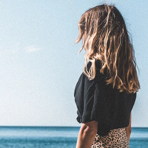 Είσαι ξανθιά; Τα μυστικά περιποίησης των μαλλιών σου που πρέπει να ξέρεις