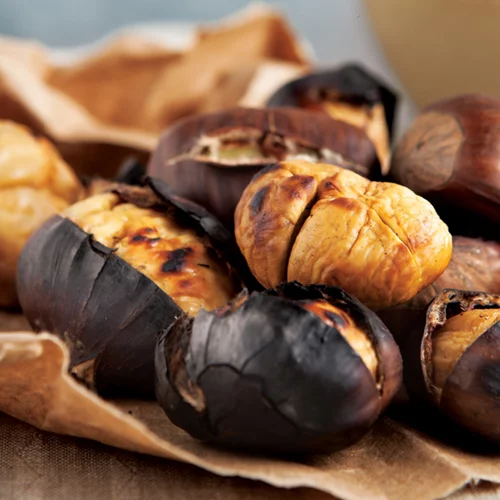 Πόσες θερμίδες έχουν τα κάστανα και πόσο καλό κάνουν στην υγεία μας;