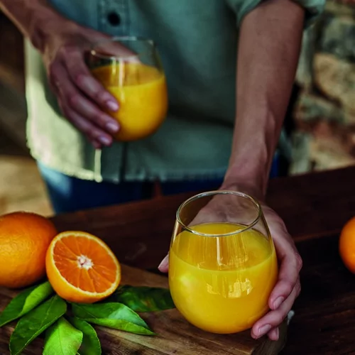 Ποια είναι η καλύτερη ώρα να πιω έναν χυμό φρούτων; Και άλλες απορίες για αυτούς βρίσκουν απάντηση