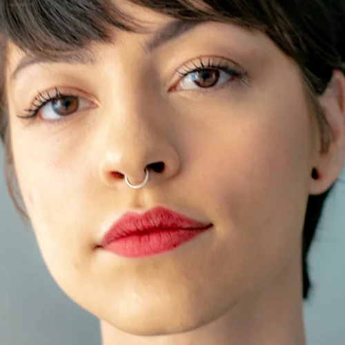 Πώς θα διαλέξεις τη σωστή απόχρωση του κόκκινου κραγιόν;