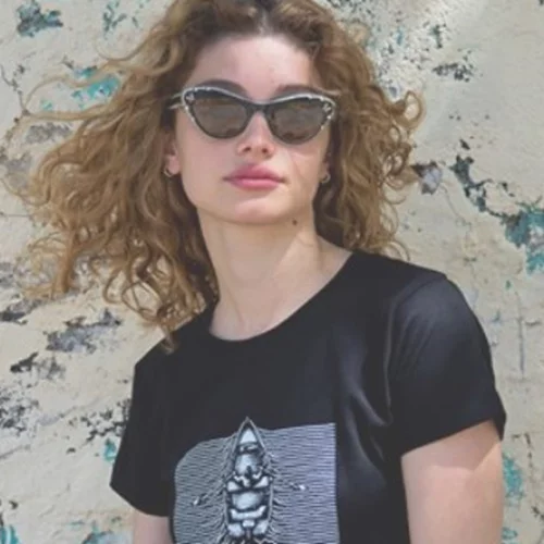 Τα T-shirts που χρειάζεσαι φέτος το καλοκαίρι