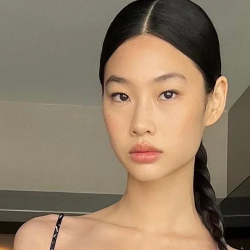 Έτσι θα φορέσουμε την κορδέλα στα μαλλιά μας την άνοιξη