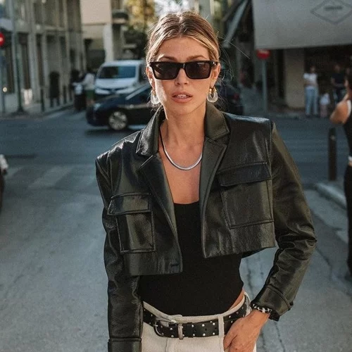 Βάσια Κωσταρά: Υιοθέτησε το κομψό μανικιούρ που λατρεύουν και οι Παριζιάνες