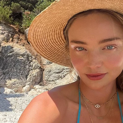 Αποτοξίνωση από τη ζάχαρη σε 7 ημέρες με τα τρικ της Miranda Kerr (και η δίαιτά της για 1 ημέρα!)