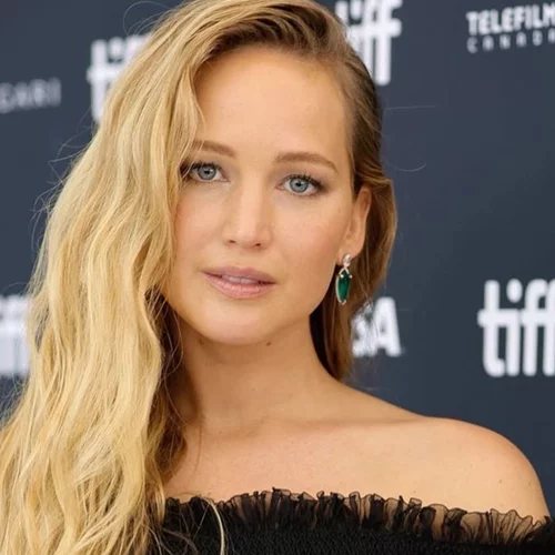 Jennifer Lawrence: 7 λόγοι για τους οποίους παραμένει υγιής και fit