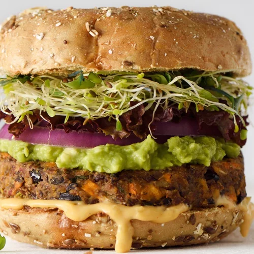 Veganuary: 20 συνταγές για να δοκιμάσεις φέτος το απόλυτο challenge του μήνα