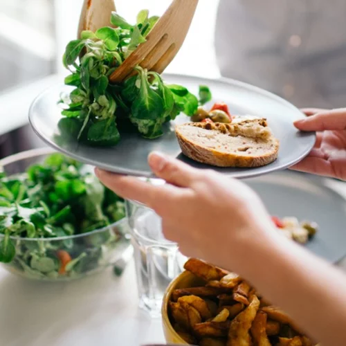 Τι είναι η φλεγμονή και πώς σχετίζεται με τον τρόπο διατροφής μας;