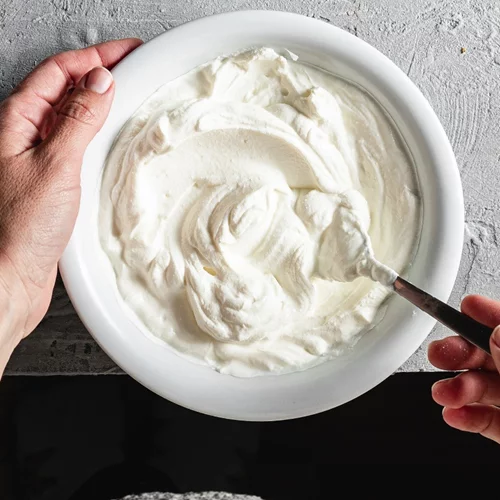 Συνταγές με γιαούρτι: Οι ευφάνταστοι τρόποι για να το απολαμβάνεις κάθε μέρα