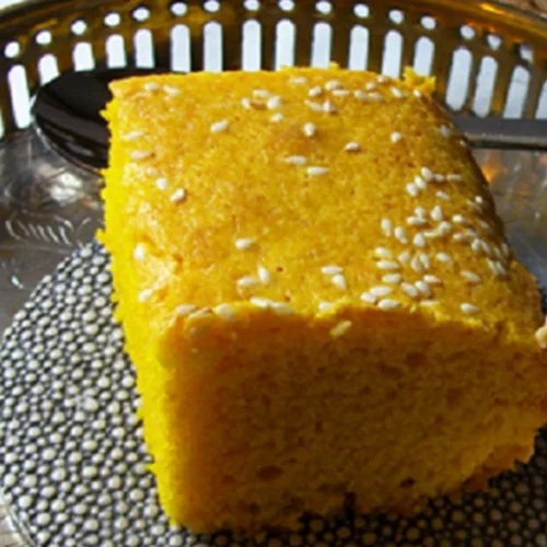 Πρωτότυπο κέικ με κουρκουμά (μπορεί να γίνει και νηστήσιμο)