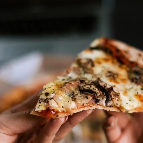 Έξι τρόποι να σταματήσεις την επιθυμία για φαγητό αργά το βράδυ