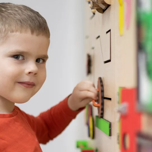 Μύθοι και αλήθειες για τον αυτισμό: Μερικές πληροφορίες που όλοι πρέπει να γνωρίζουμε