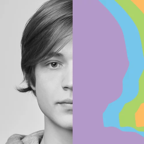 Η SYMMETRIA στηρίζει τους εφήβους να αγαπήσουν την εικόνα τους