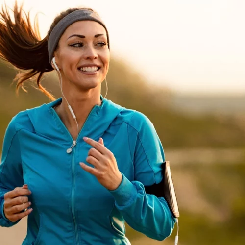 Πώς να γίνω πιο γρήγορη στο τρέξιμο; Η προπόνηση για καλύτερες επιδόσεις