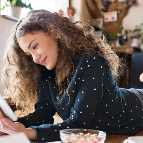 Δώσε "χώρο" στα παιδιά: Μην τα ρωτάς διαρκώς "τι έχεις;"