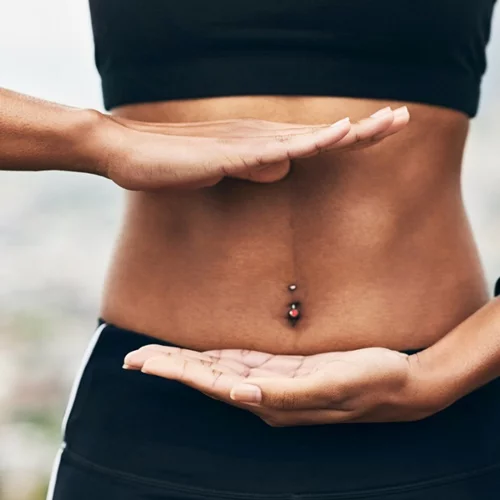 Αθλητική δίαιτα για τέλεια γράμμωση στην κοιλιά από τη διατροφολόγο Αναστασία Κόκκαλη