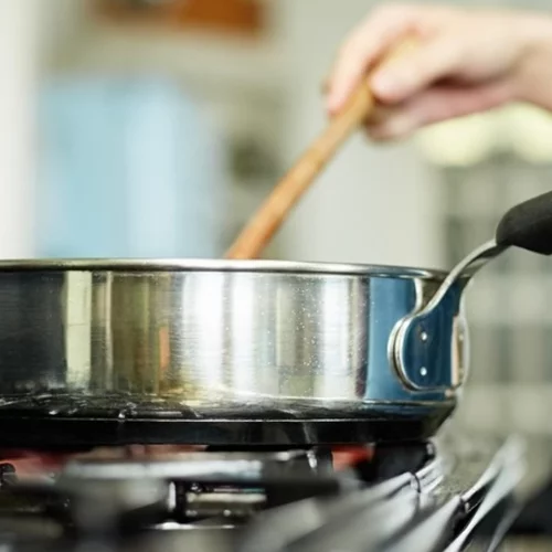 Πρώτες βοήθειες για έγκαυμα - και tips για την ασφάλεια όλης της οικογένειας