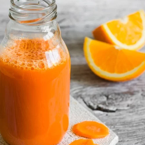 Smoothie με πορτοκάλι και καρότο για αποτοξίνωση