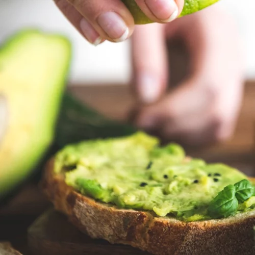 Θες φυτική πρωτεΐνη; Η διαιτολόγος προτείνει τις καλύτερες πηγές