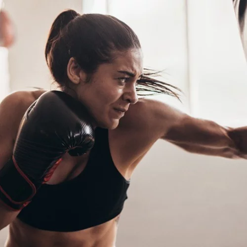 Κick boxing: Οι απαντήσεις στις απορίες σου και τα fitness μυστικά του αθλήματος