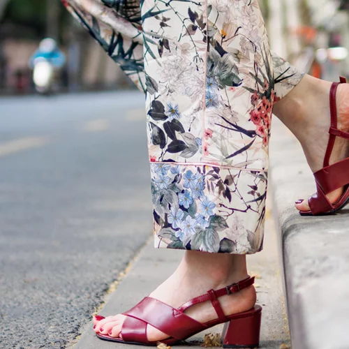 Οι βασικές τάσεις στο πεντικιούρ φέτος την άνοιξη σύμφωνα με τους σχεδιαστές