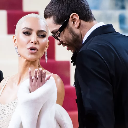 7 κιλά σε 3 εβδομάδες: Η ακραία δίαιτα της Kim Kardashian για τη λαμπερή της εμφάνιση στο Μet Gala