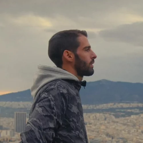 Ένας "προσωπικός Μαραθώνιος": Ο πρωταθλητής Παναγιώτης Καραΐσκος ξεδιπλώνει την προσωπική του, μοναδική ιστορία