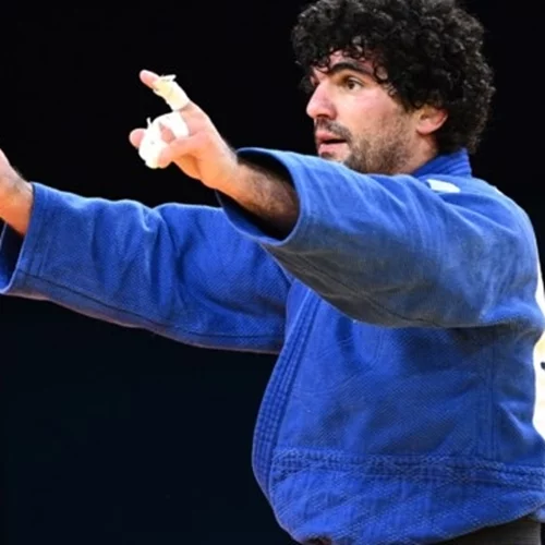 Ολυμπιακοί Αγώνες 2024 | Προκρίθηκε στους "16" του τζούντο ο Θοδωρής Τσελίδης