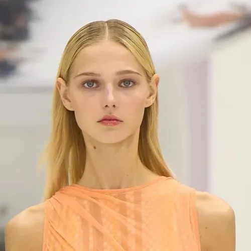 Η κορυφαία skincare τάση του 2024 χαρίζει ονειρεμένη επιδερμίδα