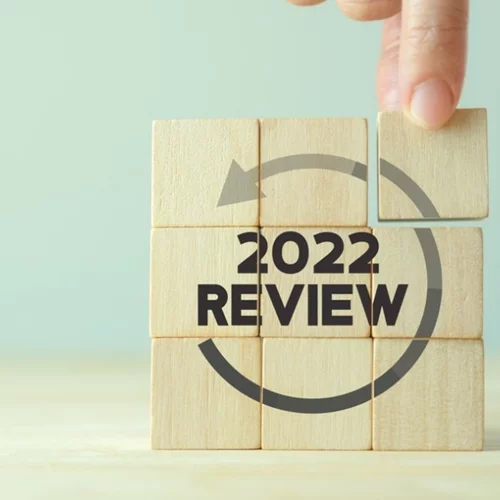 To 2022 φεύγει, αυτές οι λέξεις το έχουν "σημαδέψει"