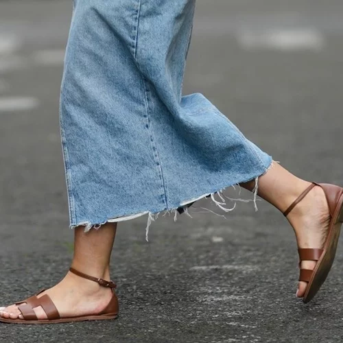 Πώς θα κάνεις το πεντικιούρ σου να διαρκεί περισσότερο το καλοκαίρι