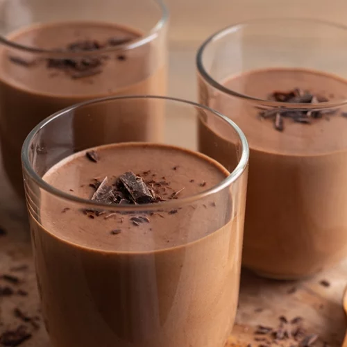 Πώς θα φτιάξεις τη δική σου πρωτεϊνική πουτίγκα με μόνο 2 υλικά