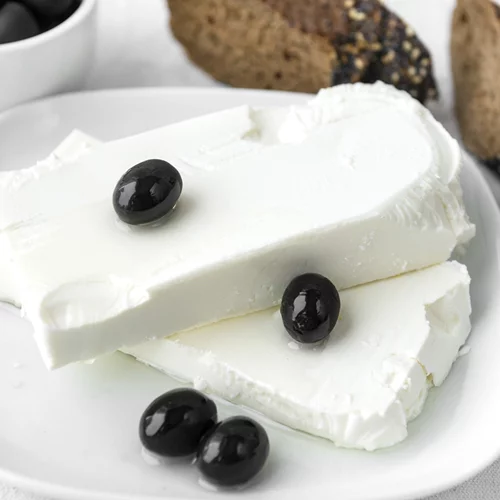 Μανούρι ή ανθότυρο; Ποιο να προτιμήσεις αν στοχεύεις στην απώλεια βάρους και γιατί