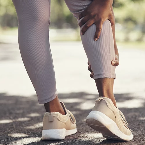 "Νόσος της βιτρίνας": Όσα πρέπει να γνωρίζεις για τις στενώσεις αρτηριών και τη διαλείπουσα χωλότητα