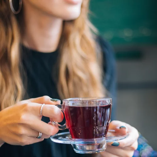 2 κούπες κάθε μέρα: Το ρόφημα που θα σου χαρίσει μακροζωία - 16% χαμηλότερος κίνδυνος θνησιμότητας