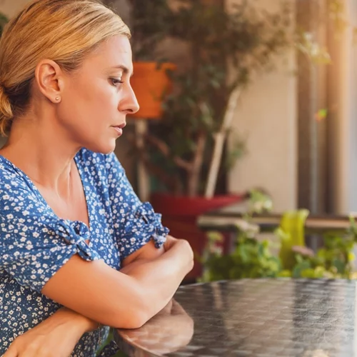 Τι μπορεί να καθυστερήσει την άνοια; Μάθε τι να κάνεις για πιο καθαρό μυαλό