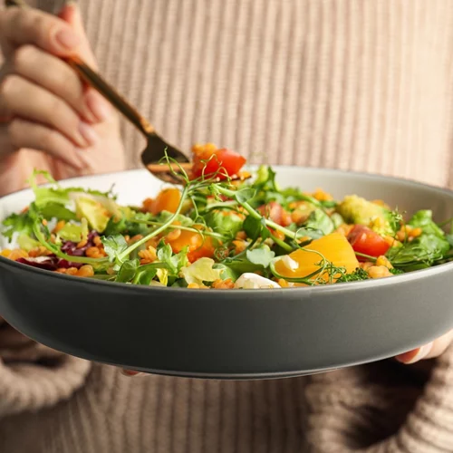 Το πιο συχνό λάθος στην ώρα φαγητού που επηρεάζει χοληστερίνη και καρδιά