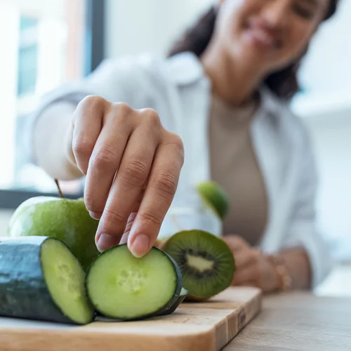 10 τροφές που σε ενυδατώνουν καλύτερα και από νερό