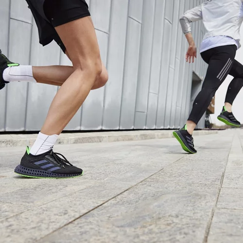 Η elite των αθλητών έχει λατρέψει αυτά τα νέα running παπούτσια - αλλά και εμείς!