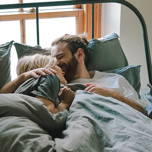 Και τελικά πόσο πρέπει να διαρκεί το σεξ;