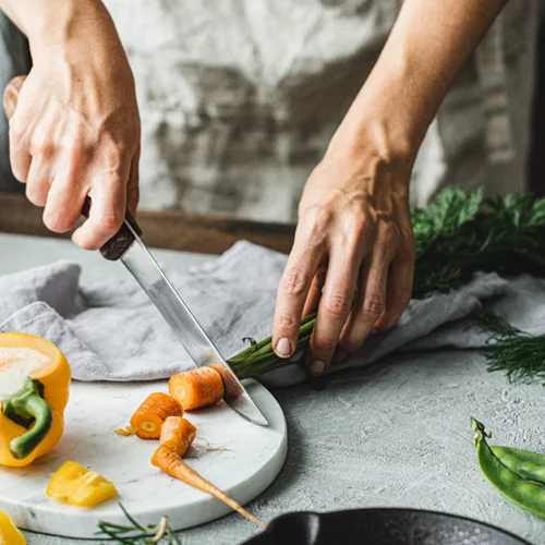 Αν τρώμε φρούτα και λαχανικά θα έχουμε υγιή καρδιά; Νέα ανατρεπτική έρευνα απαντά