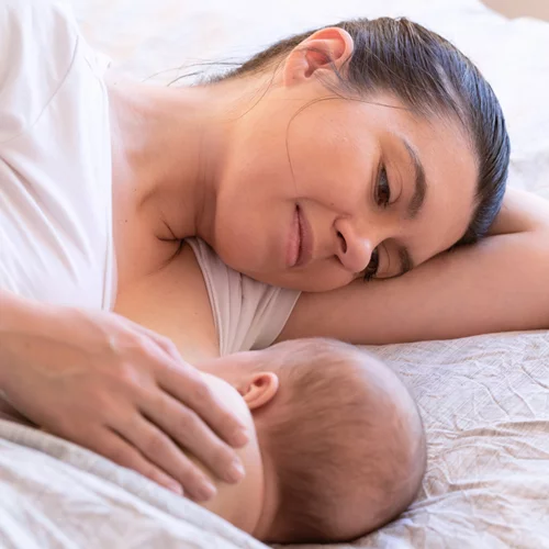 Τα νοσήματα από τα οποία μας προστατεύει -μελλοντικά- ο θηλασμός του μωρού μας