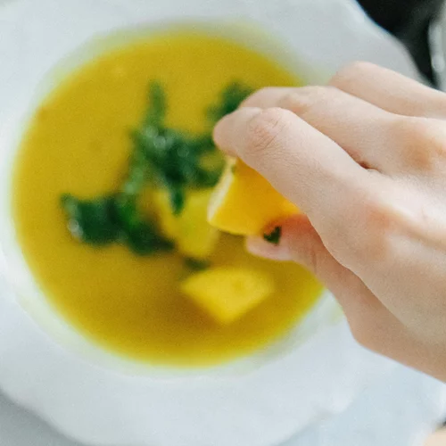 Ξέχνα τον κλασικό τρόπο που φτιάχνεις τις σούπες - Η νέα μέθοδος θα σε ξετρελάνει!