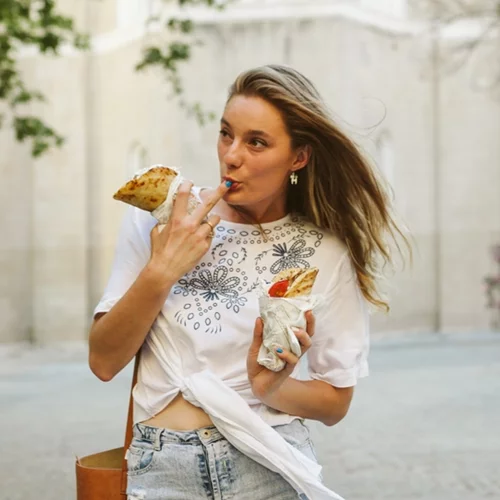 Μεσημεριανό φαγητό απέξω: 10 τρόποι να το μειώσεις