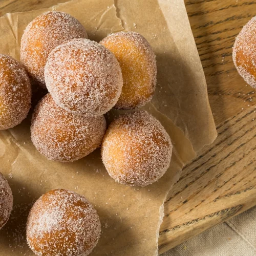 Λουκουμάδες: Το τραγανό και αφράτο γλυκό στην πιο light και νηστίσιμη εκδοχή του