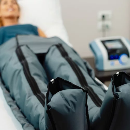 Μπότες αποθεραπείας: Είναι η ιδανική λύση για γρήγορη αποκατάσταση μετά την έντονη άσκηση;